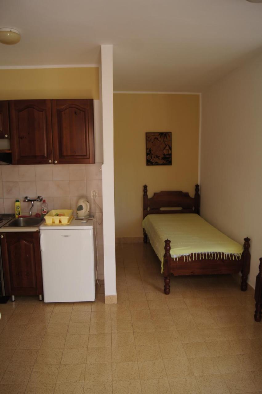 Apartments Alo Jozic Medvinjak Exterior photo